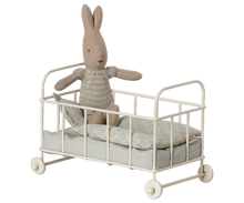 Lade das Bild in den Galerie-Viewer, Kinderbett, Mikro - Blau und Rosa