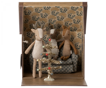 Lade das Bild in den Galerie-Viewer, Lebkuchenhaus - Klein