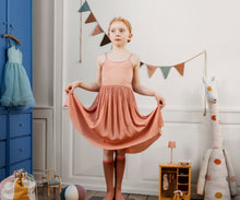 Lade das Bild in den Galerie-Viewer, Ballerina-Kleid, 4-6 Jahre - Minze und Melone