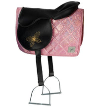Lade das Bild in den Galerie-Viewer, Steckenpferd Sattelunterlage-Set, verschd. Farben