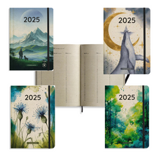 Lade das Bild in den Galerie-Viewer, matabooks - A5 Kalender 2025 Graspapier, verschiedene Designs
