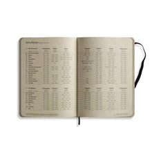 Lade das Bild in den Galerie-Viewer, matabooks - A5 Kalender 2025 Graspapier, verschiedene Designs