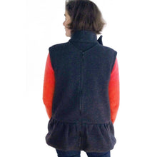 Lade das Bild in den Galerie-Viewer, Wollwalkweste