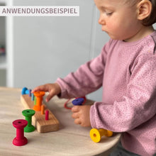 Lade das Bild in den Galerie-Viewer, Kleine Holzspulen Fädelspiel