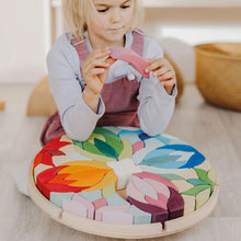 Lade das Bild in den Galerie-Viewer, Legespiel Mandala rund ab 5 Jahren