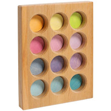Lade das Bild in den Galerie-Viewer, Regenbogen Sortierbrettchen Steckspiel ab 1 Jahr pastell