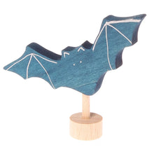 Lade das Bild in den Galerie-Viewer, Grimm's Stecker Tiere/Motto/Zahlen Geburtstagskranz/ Jahreszeitenkranz