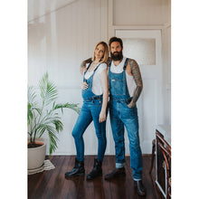 Lade das Bild in den Galerie-Viewer, The Night Fever