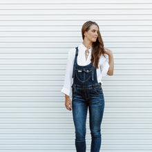 Lade das Bild in den Galerie-Viewer, The Night Fever