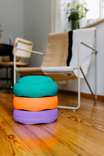 Lade das Bild in den Galerie-Viewer, Stapelstein Set COLORS secondary