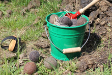 Lade das Bild in den Galerie-Viewer, DIY-Äppel-Set für kleine Pferdepfleger