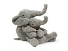 Lade das Bild in den Galerie-Viewer, Kuscheltier Elefant klein Senger
